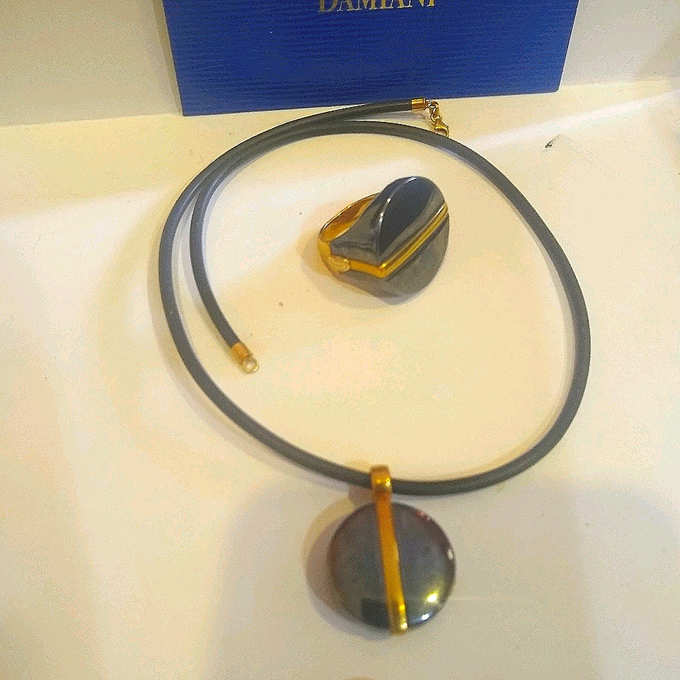 Authentic Damiani Set Necklace Ring 2229$